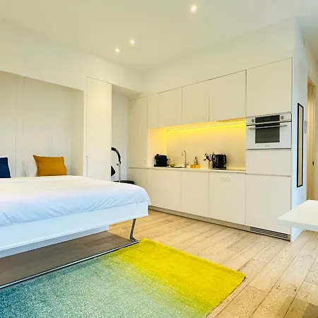 Fischer à La Pétrusse 301 *