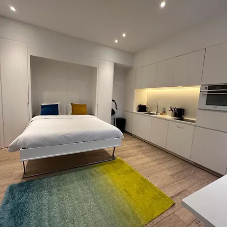 Fischer A La Petrusse 301 *