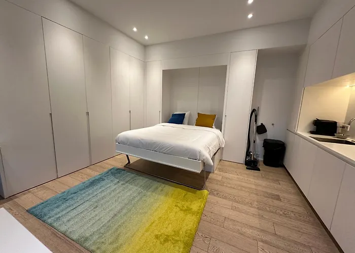 Fischer à La Pétrusse 301 Appartement